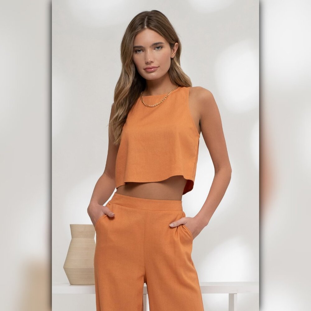 (SET) Moon River Sleeveless Round Neck Crop Top and High Waist Wide Leg Pants - Picture 4 of 10